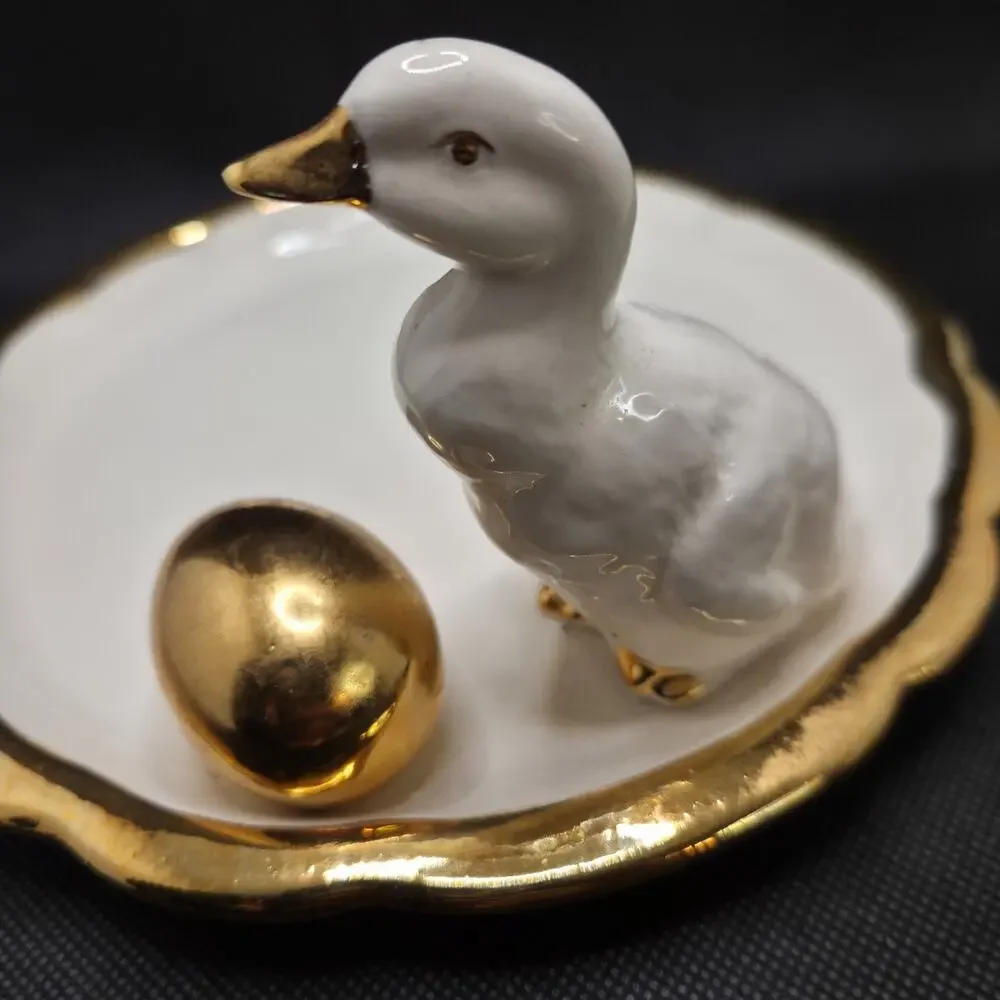 LA Ceramics Hand Painted Dish White Goose & Golden Egg Storybook Farmhouse 7.25